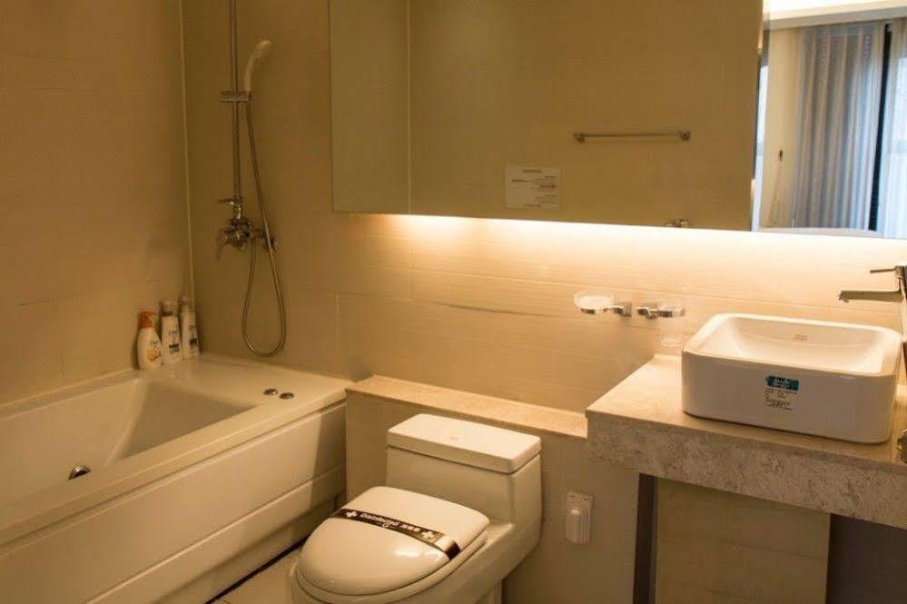 G Tourist Hotel Wolmido Incheon Bagian luar foto