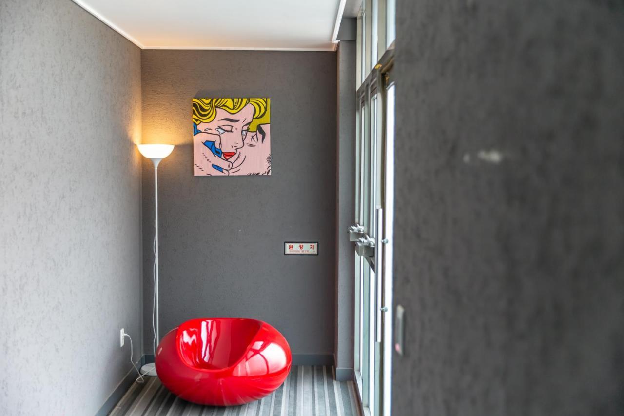 G Tourist Hotel Wolmido Incheon Bagian luar foto