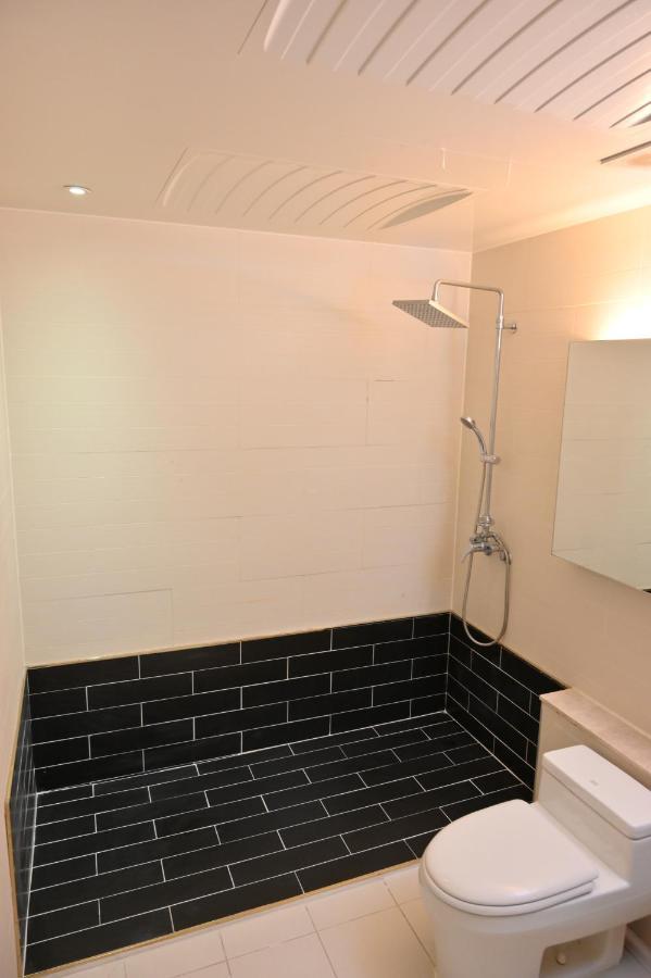 G Tourist Hotel Wolmido Incheon Bagian luar foto